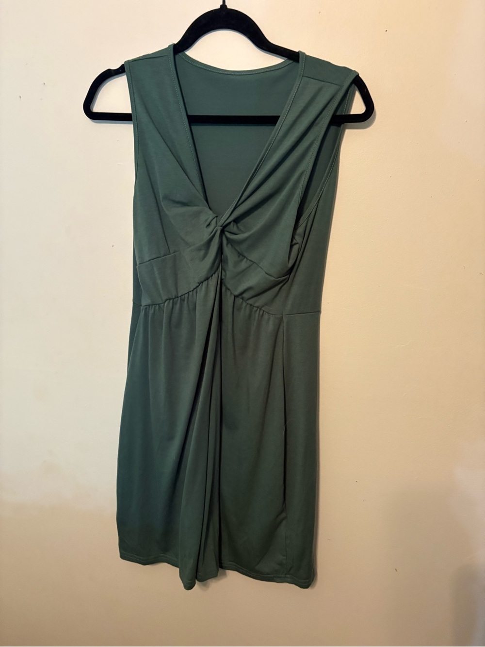 SHEIN Twist-Front Sleeveless Dress in Sage Green